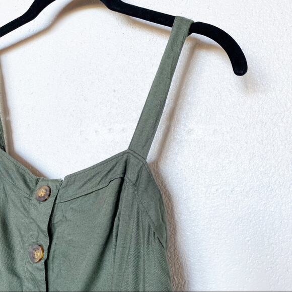 Hollister Green Button Sleeveless Romper Size Medium - Picture 2 of 9